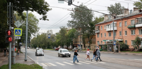 Первый в Нижнем Новгороде светофорный объект с голосовым озвучиванием улиц появился на пересечении улиц Бекетова и Заярской