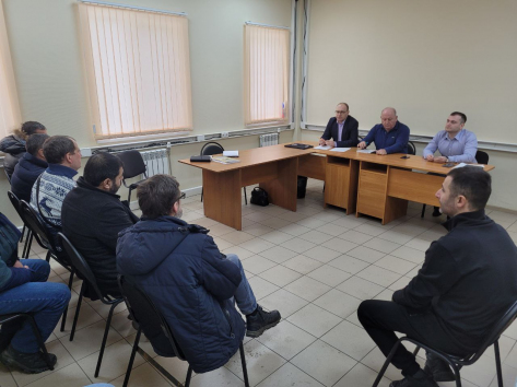 В ООО "Футбол" предупредили водителей о жесткой ответственности за проезд остановок