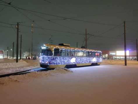 Три новогодних трамвая вышли на маршруты Нижнего Новгорода